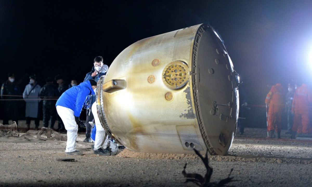 Câmeras na China registram retorno à Terra da nave Shenzhou-14; veja