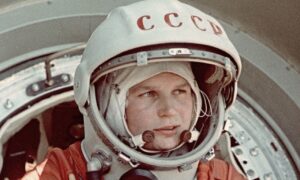 Como Valentina Tereshkova virou a 1ª mulher a viajar ao espaço há 60 anos