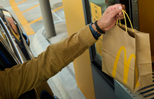 McDonald's vai usar IA do Google em seus restaurantes